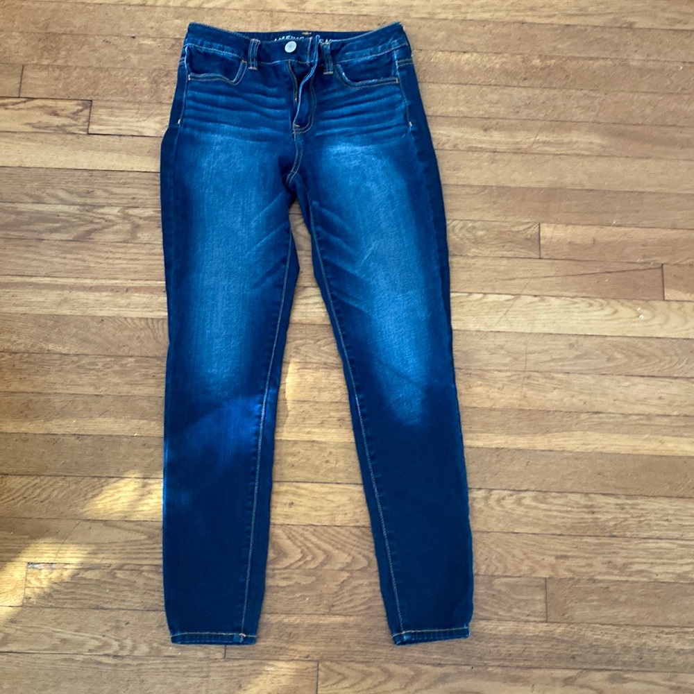 AMERICAN EAGLE Hi Rise Jeans
